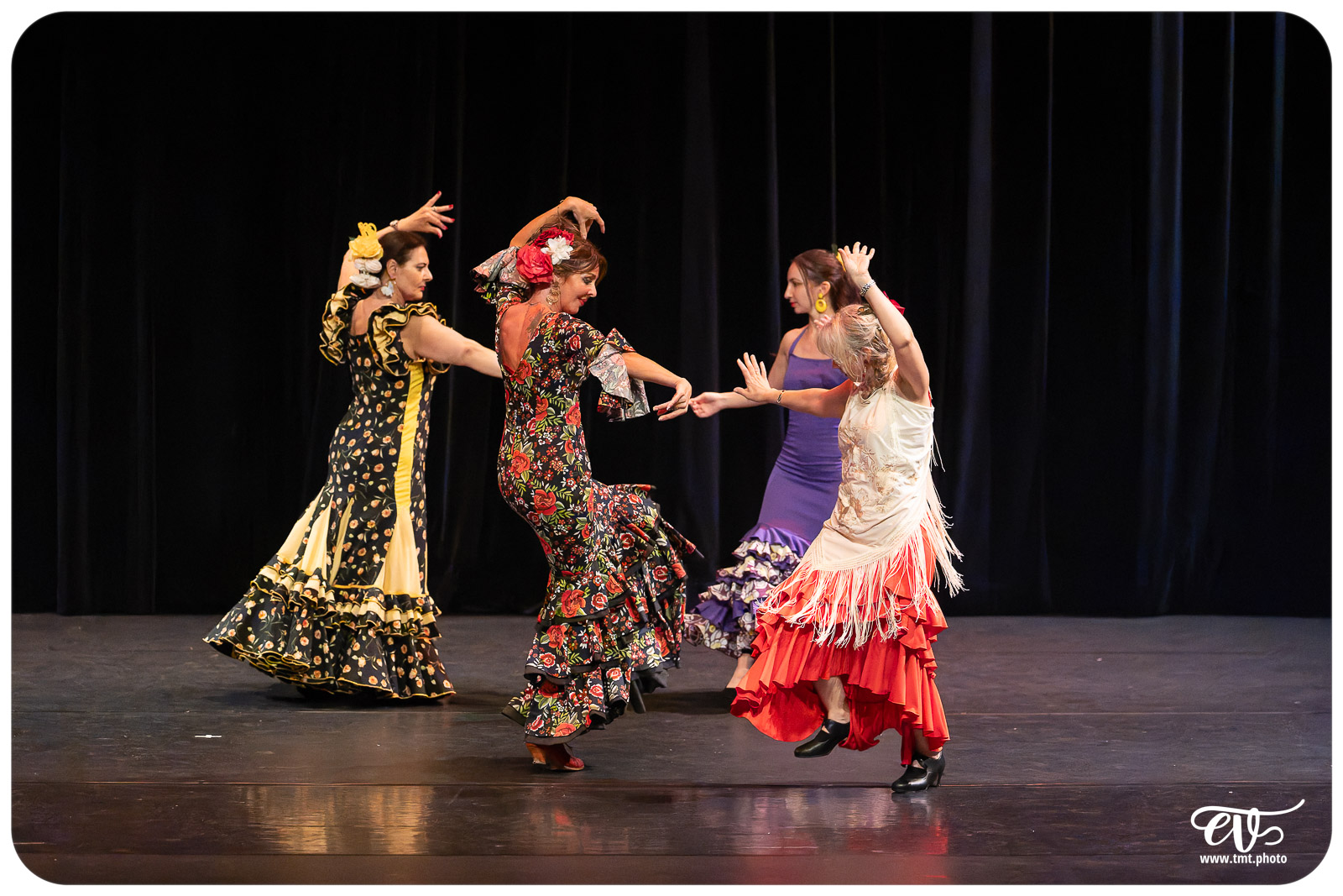 ECOLE DE DANSE CÉCILE ADAMOW